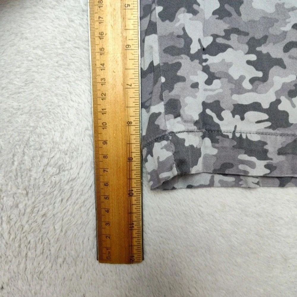 Polo Ralph Lauren Shorts Mens 36 Gray Camouflage 10